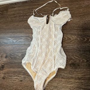 For love and lemons white lace bodysuit